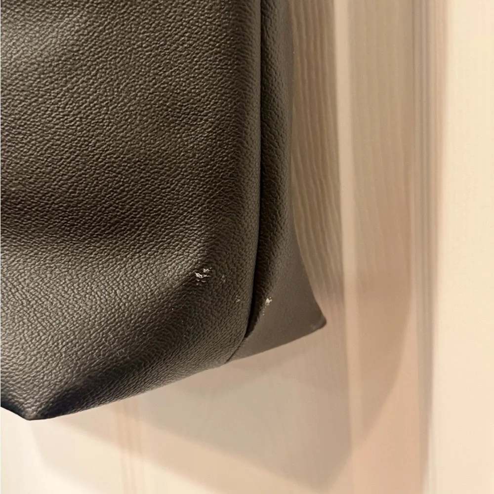 Dooney & Bourke Tote - Black - Picture 5 of 9